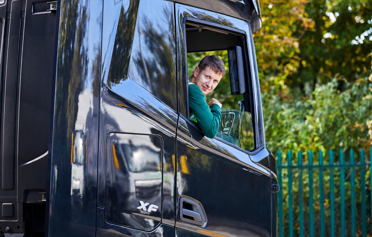 Brakes lorry driver